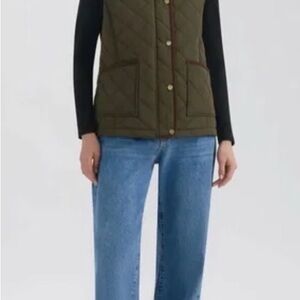 New Hunter Olive Quilted Vest